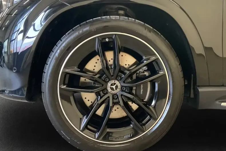 Mercedes-Benz GLE 400 (Clasa GLE) din 2025 cu 9.140 km - oferta MER204740 - foto 8