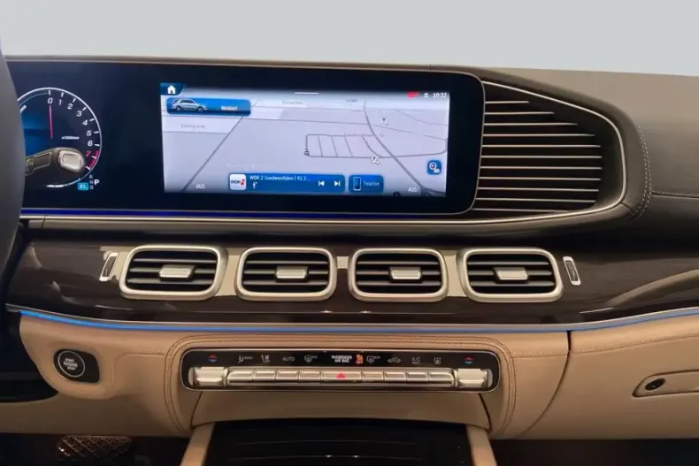 Mercedes-Benz GLE 400 (Clasa GLE) din 2025 cu 9.140 km - oferta MER204740 - foto 13