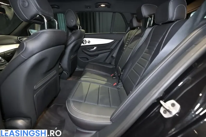 Mercedes-Benz E 300 (Clasa E) din 2022 cu 81.750 km - oferta MER204757 - foto 7