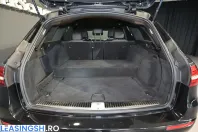 Mercedes-Benz E 300 (Clasa E) din 2022 cu 81.750 km - oferta MER204757 - foto 14