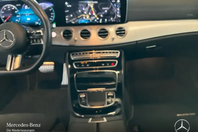 Mercedes-Benz E 300 (Clasa E) din 2022 cu 89.109 km - oferta MER204762 - foto 10