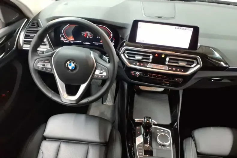 BMW X4 (Seria X) din 2022 cu 60.079 km - oferta BMW204763 - foto 3