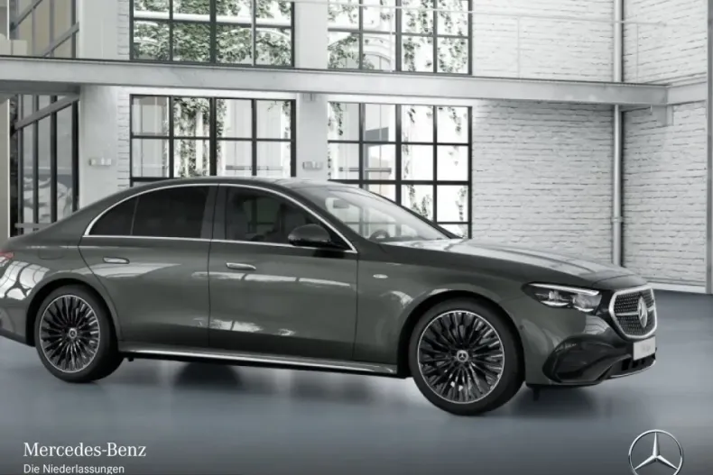 Mercedes-Benz E 300 (Clasa E) din 2025 cu 17.005 km - oferta MER204765 - foto 13