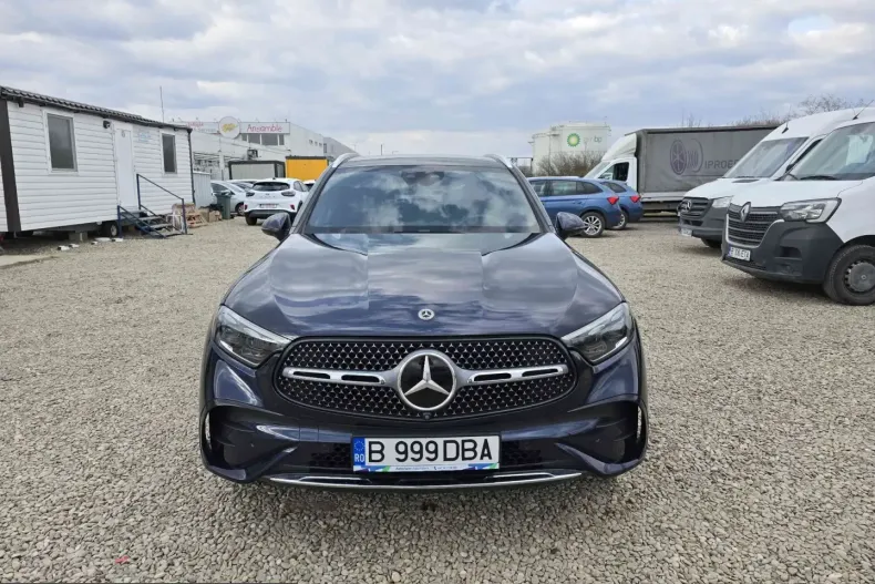 Mercedes-Benz GLC 300 (Clasa GLC) din 2023 cu 59.380 km - oferta MER204766 - foto 1
