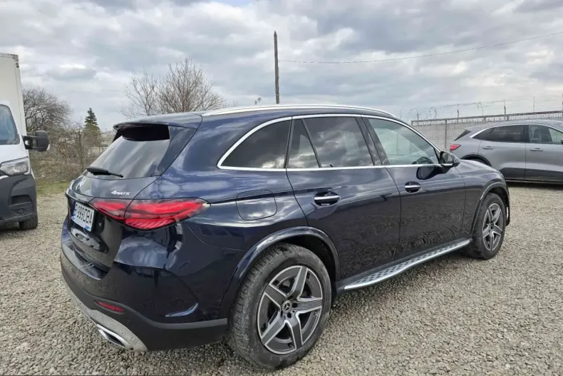 Mercedes-Benz GLC 300 (Clasa GLC) din 2023 cu 59.380 km - oferta MER204766 - foto 3