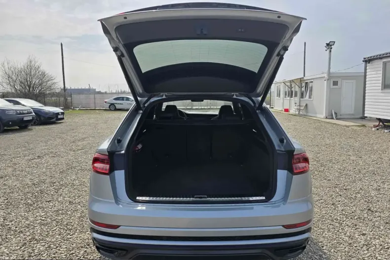 Audi Q8 din 2023 cu 55.442 km - oferta AUD204768 - foto 7