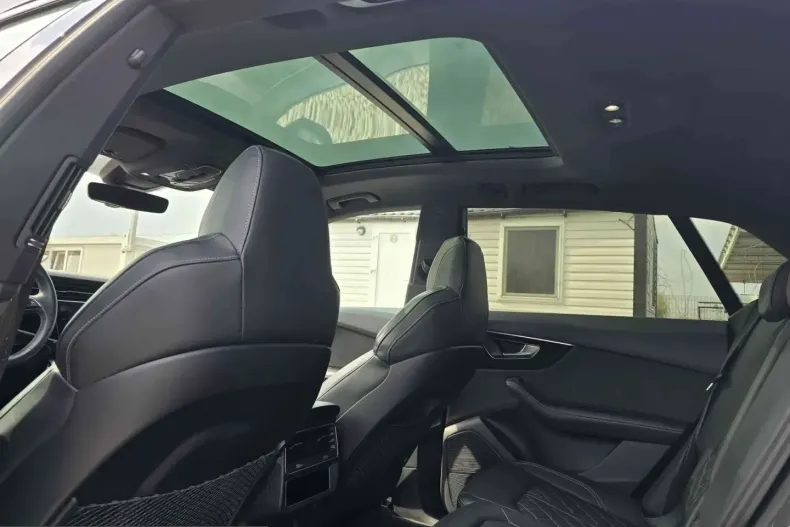 Audi Q8 din 2023 cu 55.442 km - oferta AUD204768 - foto 10