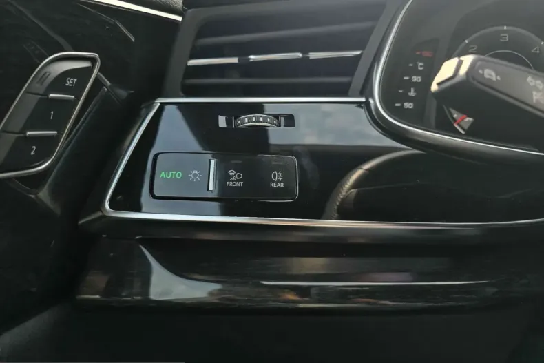 Audi Q8 din 2023 cu 55.442 km - oferta AUD204768 - foto 13