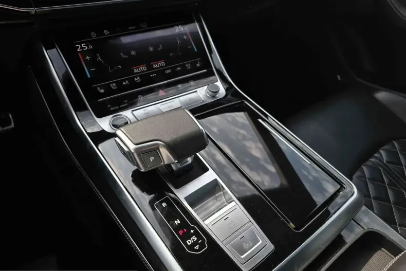 Audi Q8 din 2023 cu 55.442 km - oferta AUD204768 - foto 16