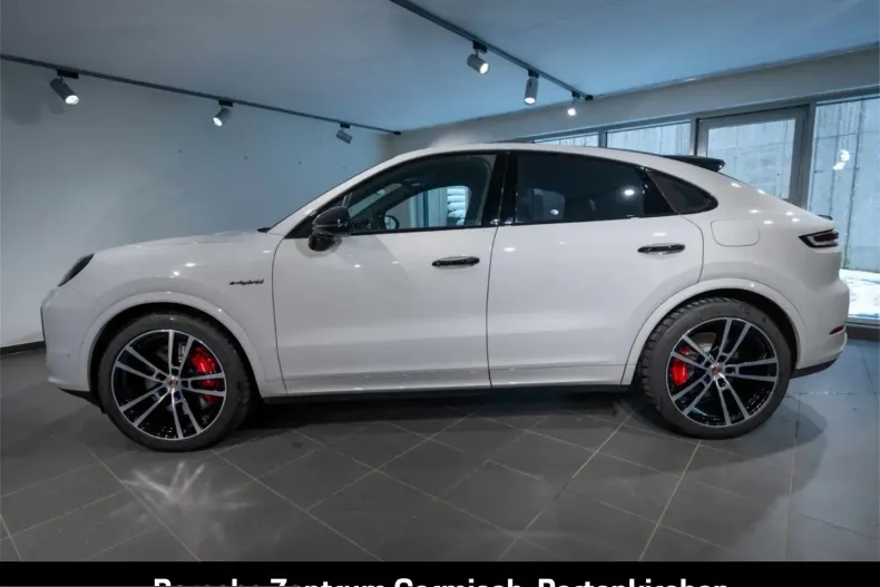 Porsche Cayenne din 2024 cu 26.413 km - oferta POR204772 - foto 2
