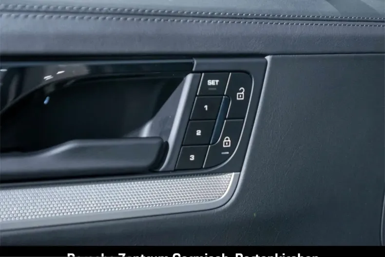 Porsche Cayenne din 2024 cu 26.413 km - oferta POR204772 - foto 31