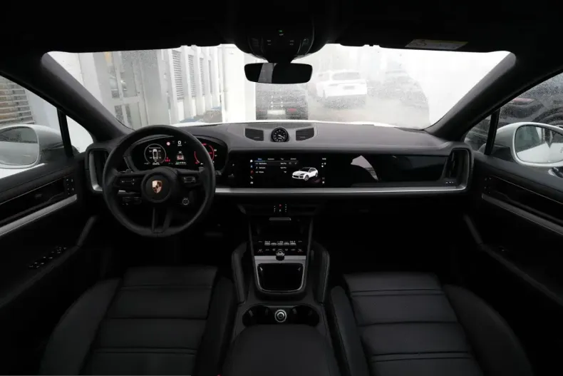 Porsche Cayenne din 2024 cu 16.000 km - oferta POR204774 - foto 4