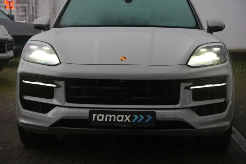 Porsche Cayenne din 2024 cu 16.000 km - oferta POR204774 - foto 11