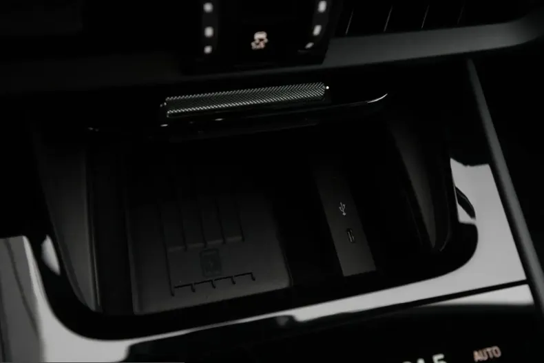 Porsche Cayenne din 2024 cu 16.000 km - oferta POR204774 - foto 28