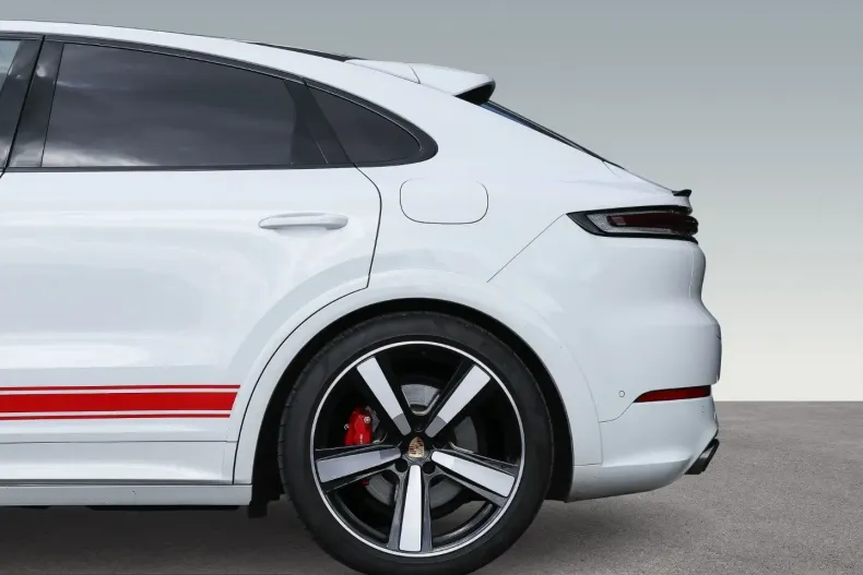 Porsche Cayenne din 2024 cu 33.800 km - oferta POR204775 - foto 28