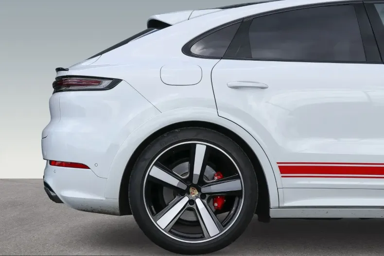 Porsche Cayenne din 2024 cu 33.800 km - oferta POR204775 - foto 29