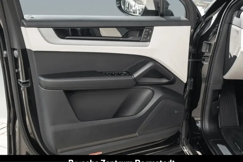 Porsche Cayenne din 2024 cu 39.018 km - oferta POR204776 - foto 18