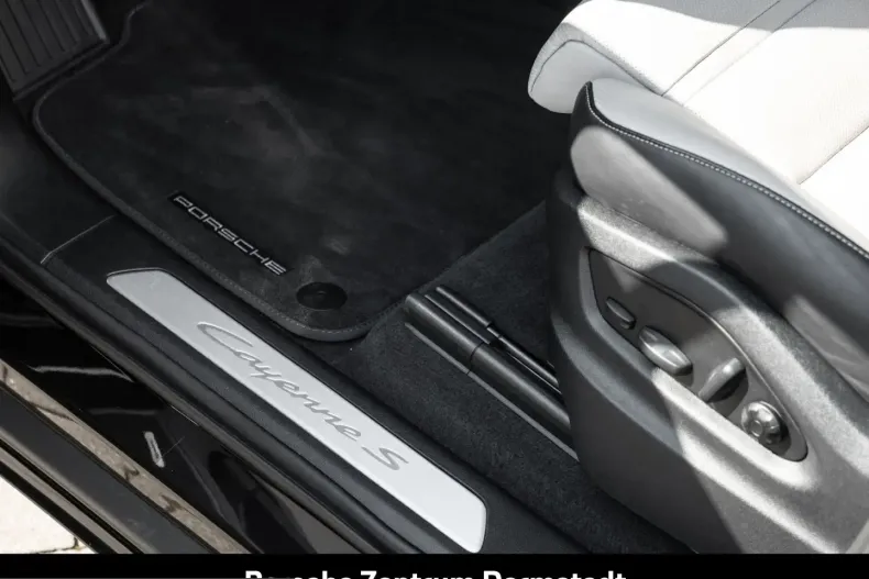 Porsche Cayenne din 2024 cu 39.018 km - oferta POR204776 - foto 19