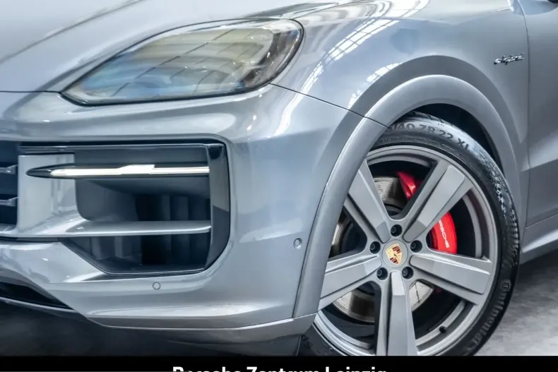 Porsche Cayenne din 2024 cu 44.650 km - oferta POR204778 - foto 9