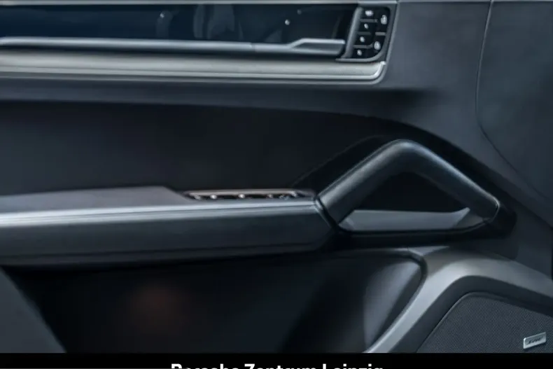 Porsche Cayenne din 2024 cu 44.650 km - oferta POR204778 - foto 22