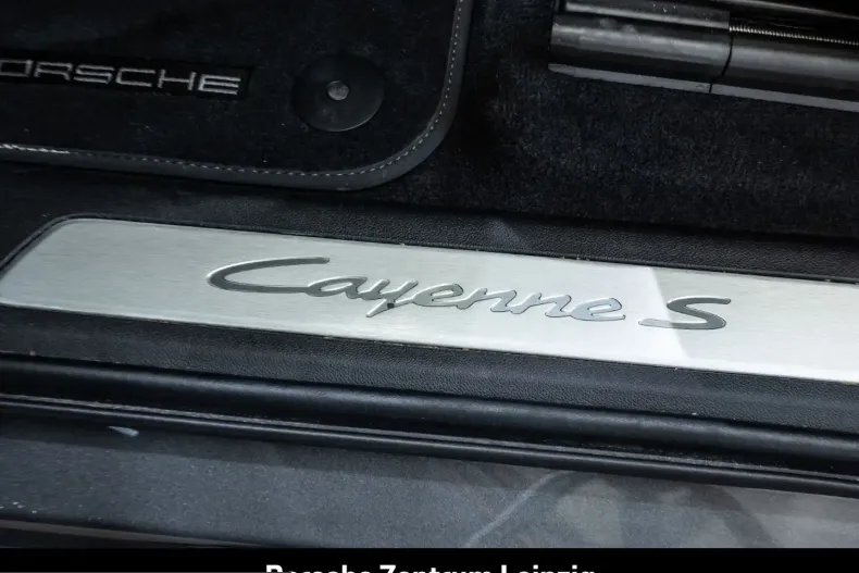 Porsche Cayenne din 2024 cu 44.650 km - oferta POR204778 - foto 23