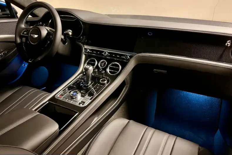 Bentley Continental GT din 2023 cu 2.600 km - oferta BEN204779 - foto 5