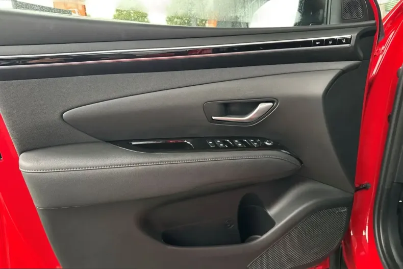 Hyundai Tucson din 2023 cu 32.351 km - oferta HYU204782 - foto 11