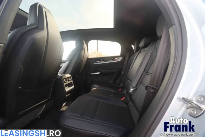 Porsche Cayenne din 2024 cu 24.122 km - oferta POR204784 - foto 12