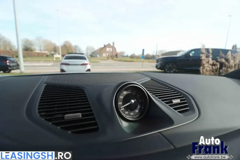 Porsche Cayenne din 2024 cu 24.122 km - oferta POR204784 - foto 16