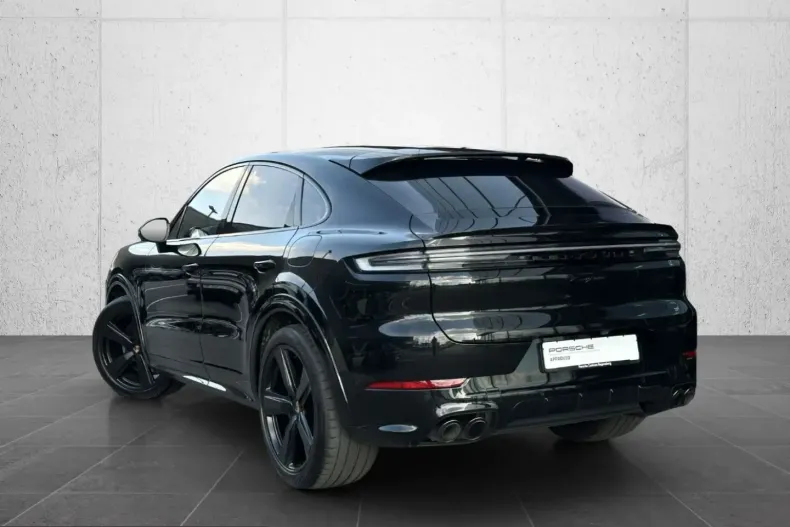 Porsche Cayenne din 2024 cu 34.700 km - oferta POR204785 - foto 3