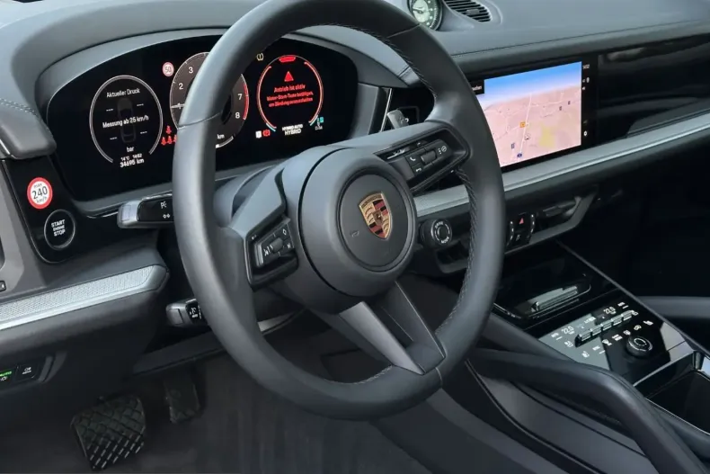 Porsche Cayenne din 2024 cu 34.700 km - oferta POR204785 - foto 7