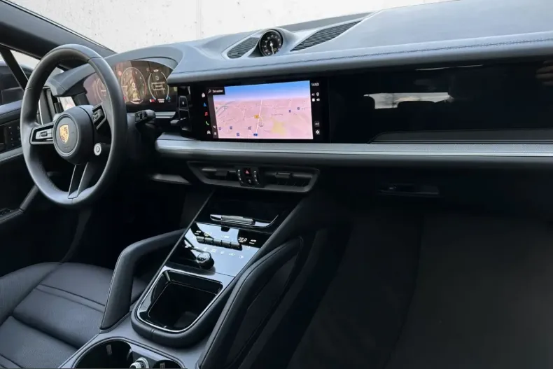 Porsche Cayenne din 2024 cu 34.700 km - oferta POR204785 - foto 10