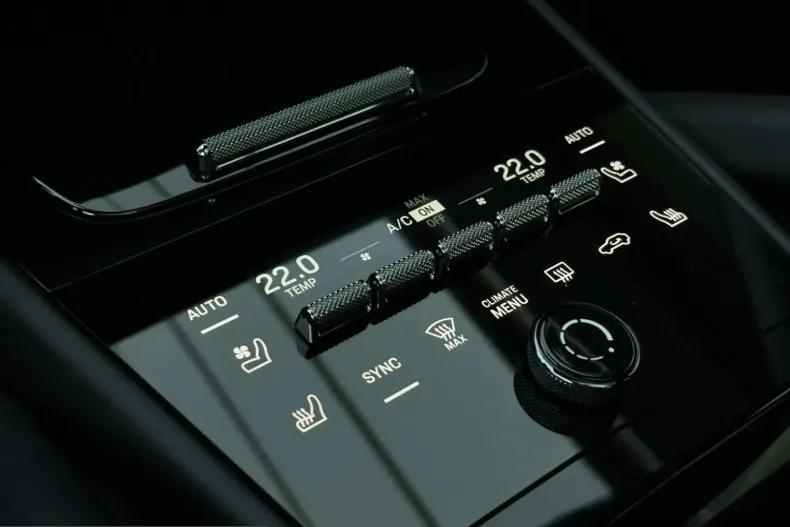 Porsche Cayenne din 2024 cu 34.700 km - oferta POR204785 - foto 12