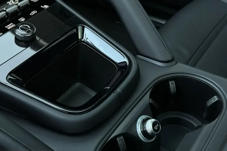 Porsche Cayenne din 2024 cu 34.700 km - oferta POR204785 - foto 13