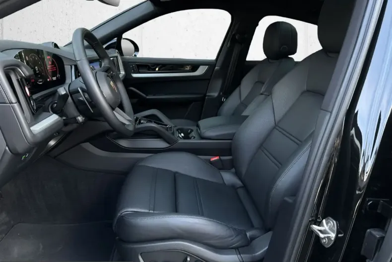 Porsche Cayenne din 2024 cu 34.700 km - oferta POR204785 - foto 19