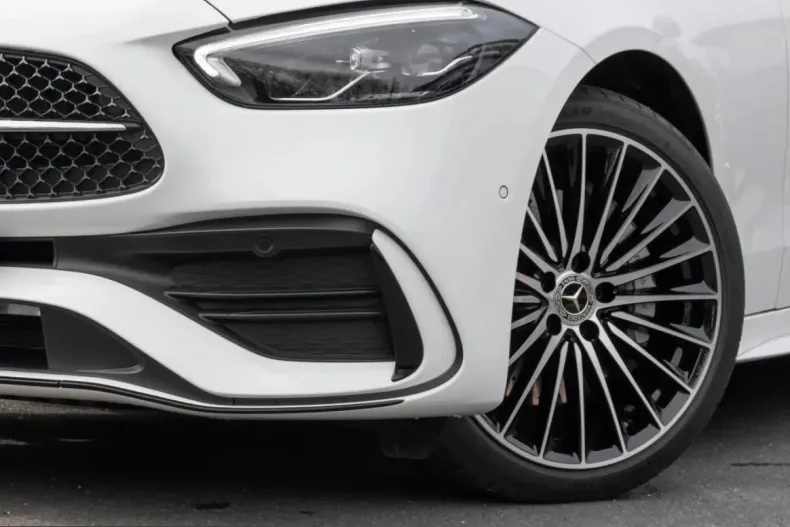 Mercedes-Benz C 180 (Clasa C) din 2025 cu 4.970 km - oferta MER204786 - foto 6