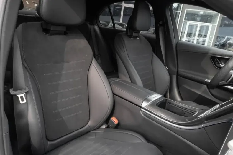 Mercedes-Benz C 180 (Clasa C) din 2025 cu 4.970 km - oferta MER204786 - foto 7