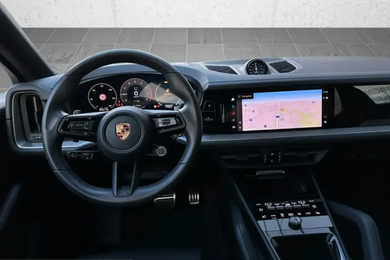 Porsche Cayenne din 2024 cu 43.050 km - oferta POR204787 - foto 9