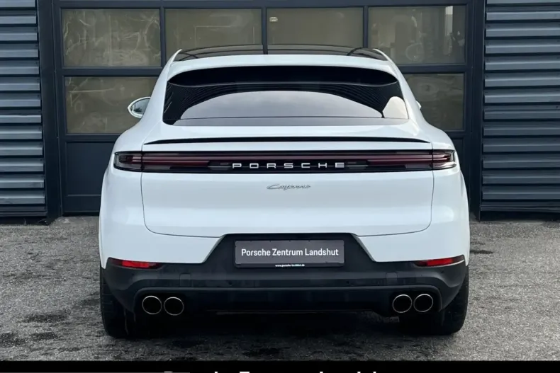 Porsche Cayenne din 2024 cu 9.300 km - oferta POR204788 - foto 6