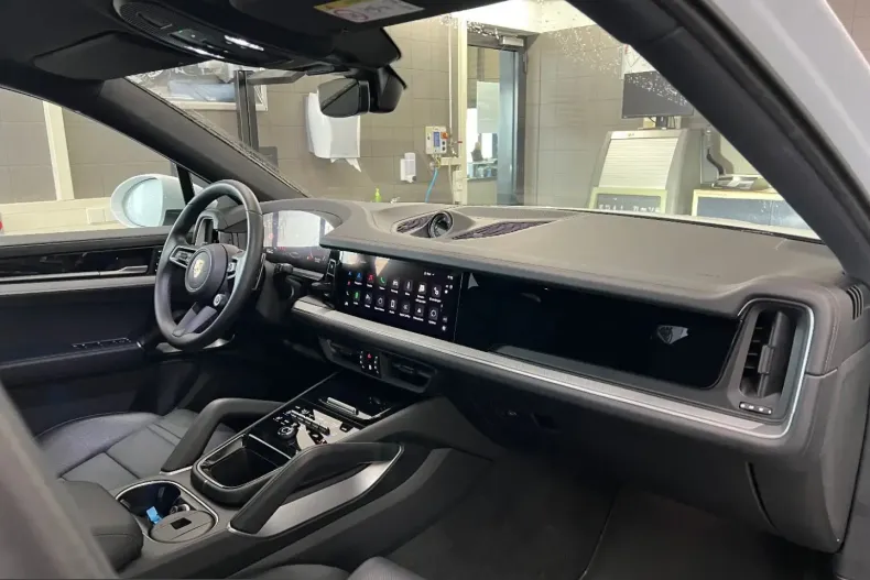 Porsche Cayenne din 2024 cu 9.300 km - oferta POR204788 - foto 15