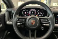 Porsche Cayenne din 2024 cu 9.300 km - oferta POR204788 - foto 17