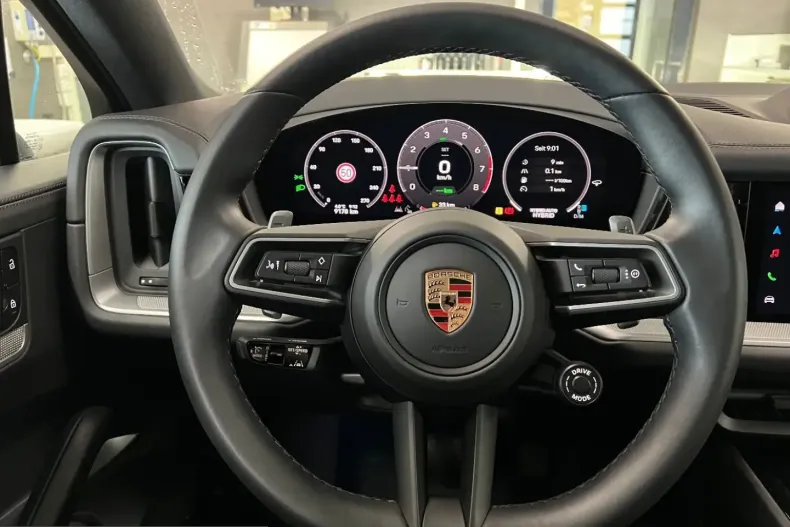 Porsche Cayenne din 2024 cu 9.300 km - oferta POR204788 - foto 17