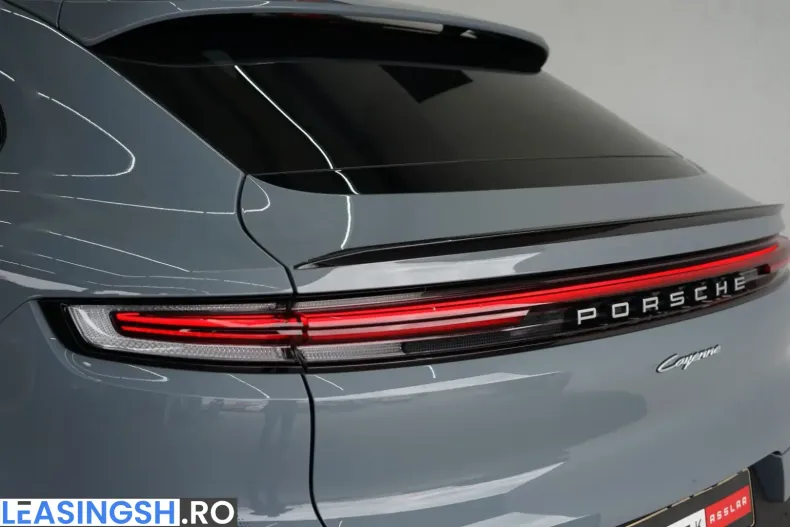 Porsche Cayenne din 2024 cu 42.750 km - oferta POR204789 - foto 6