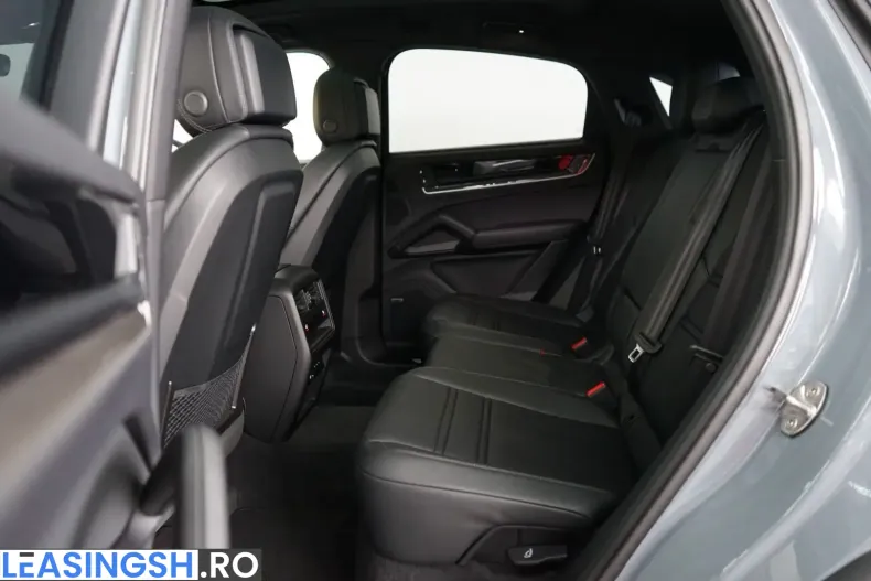 Porsche Cayenne din 2024 cu 42.750 km - oferta POR204789 - foto 16