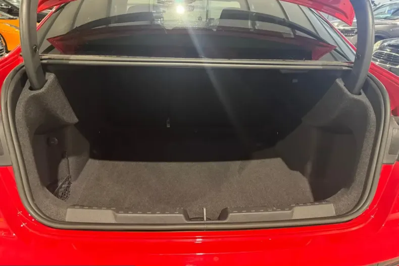 Audi A3 din 2025 cu 9.900 km - oferta AUD204790 - foto 29