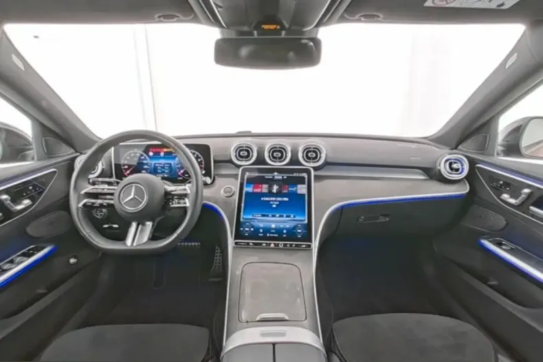 Mercedes-Benz C 180 (Clasa C) din 2025 cu 10.000 km - oferta MER204792 - foto 6