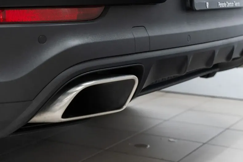 Porsche Cayenne din 2023 cu 61.514 km - oferta POR204793 - foto 17