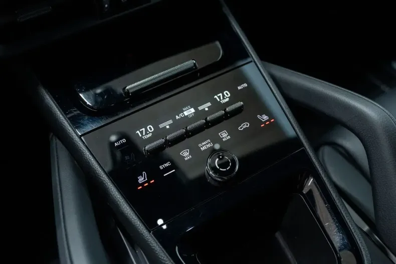 Porsche Cayenne din 2023 cu 61.514 km - oferta POR204793 - foto 41