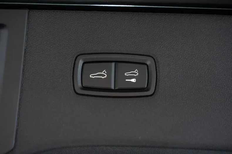 Porsche Cayenne din 2023 cu 61.514 km - oferta POR204793 - foto 45