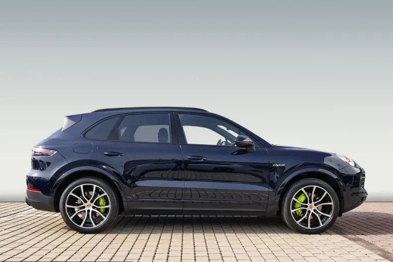 Porsche Cayenne din 2022 cu 33.430 km - oferta POR204794 - foto 2